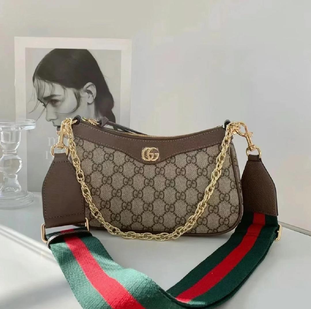 Gucci canvas shoulder bag
