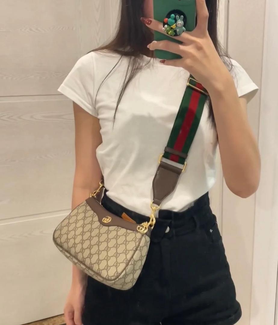 Gucci canvas shoulder bag