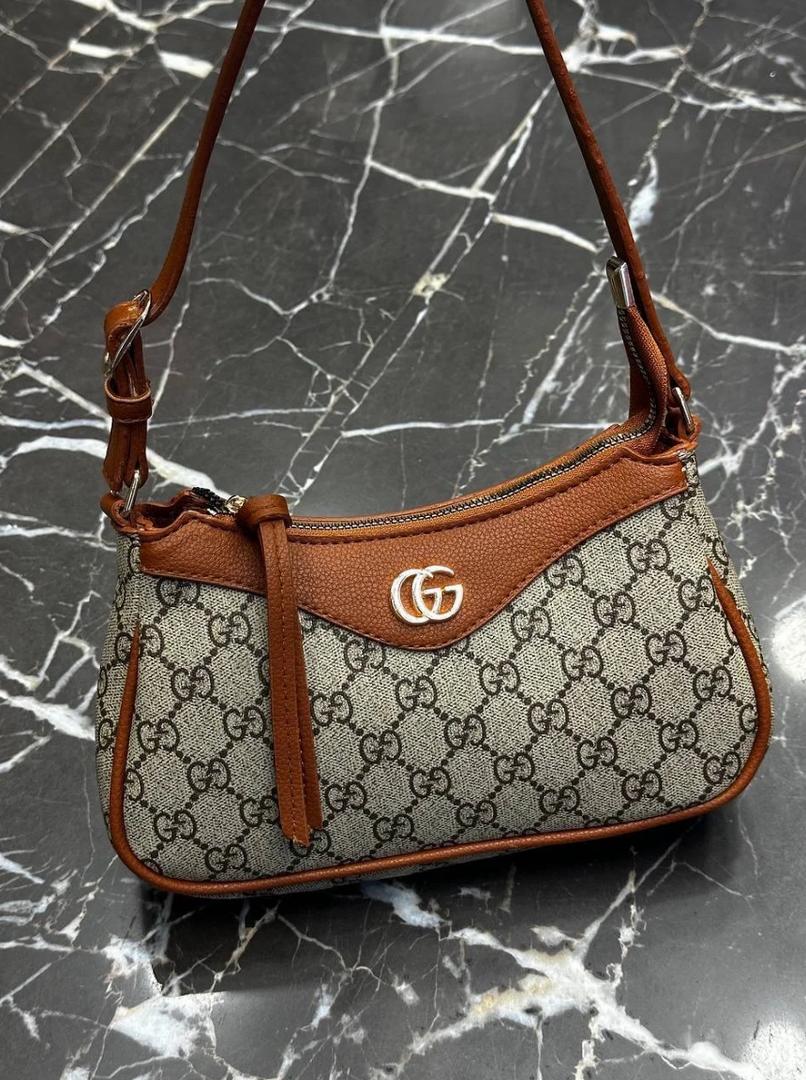 Gucci canvas shoulder bag