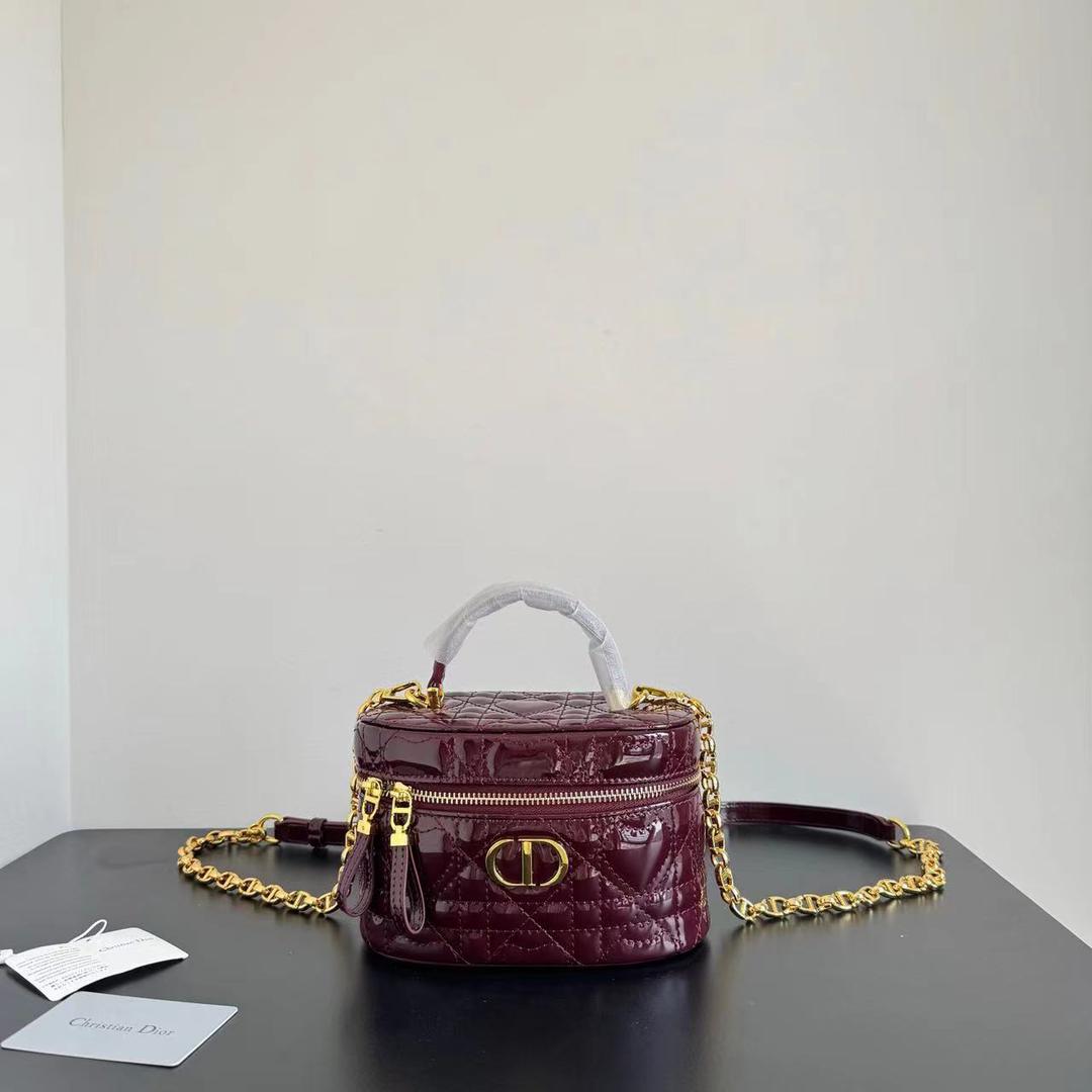 Dior 30 Montaigne Mini Vanity Case