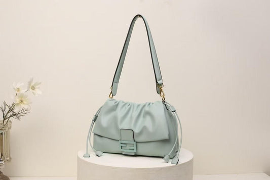Fendi- Mamma Baguette Medium