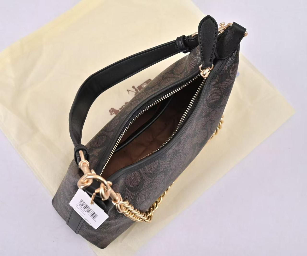 Coach - Juliet Shoulder Bag In Signature Canvas