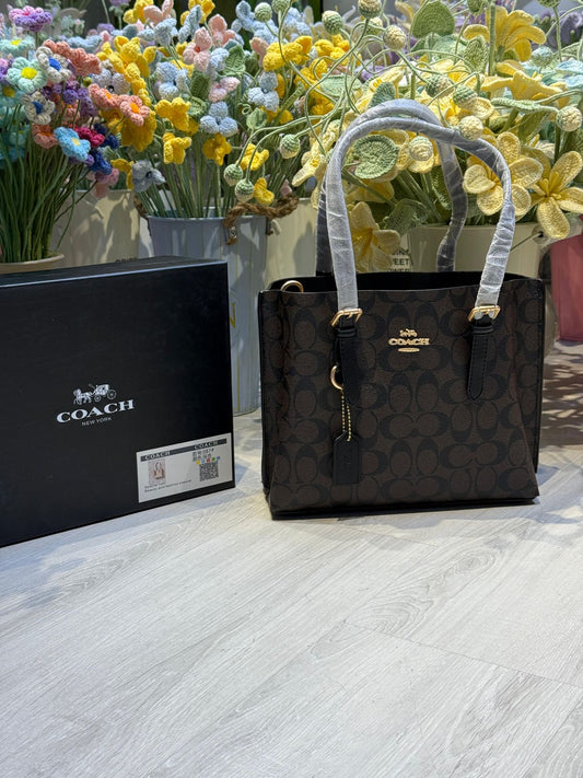 Coach - Mollie Tote Bag 25 In Signature Canvas