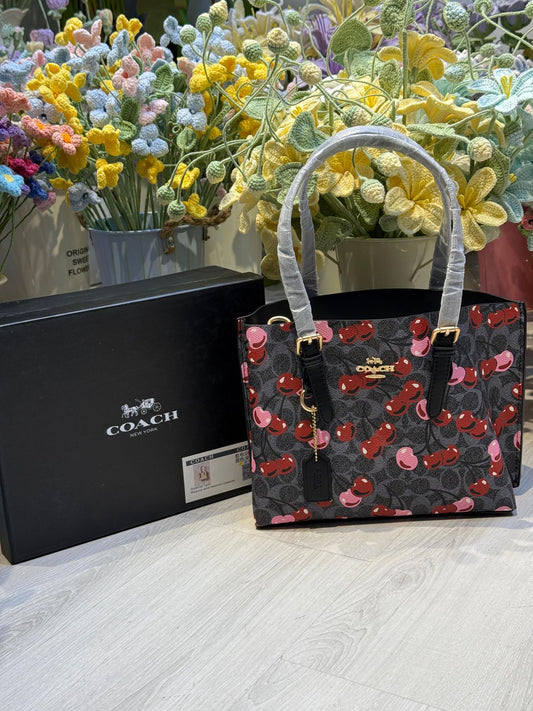 Coach - Mollie Tote Bag 25 In Signature Canvas